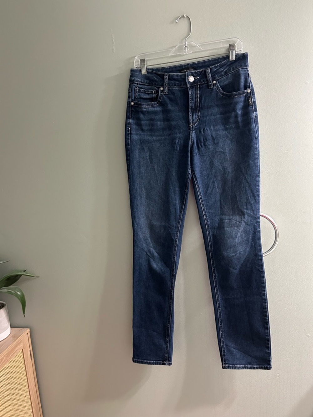 Silver jeans Avery straight leg dark wash - Picture 3 of 9